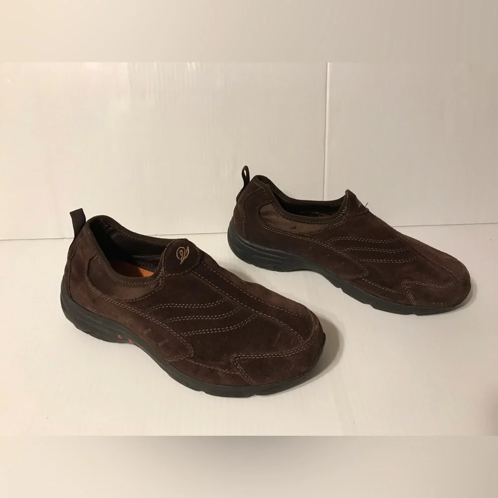 Easy Spirit slip-on brown comfort shoes women size 7.5 - Picture 2 of 8
